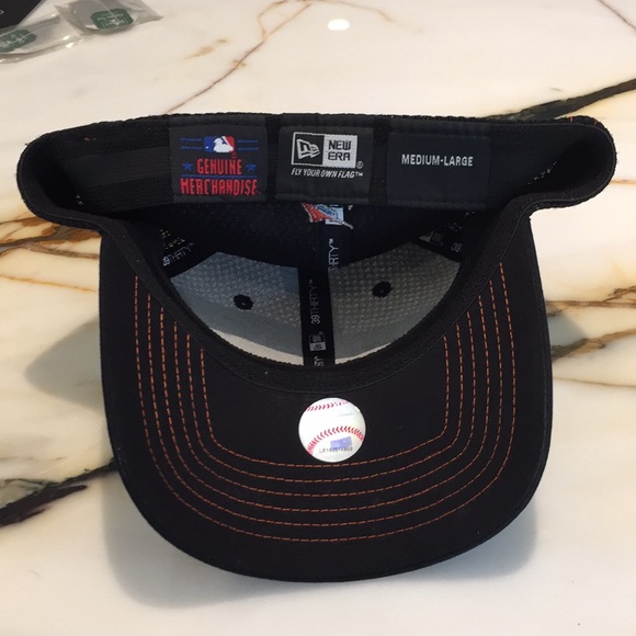Marlins baseball authentic hat - Picture 2 of 2